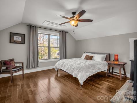 3 Staffordshire Drive Black Mountain NC 28711
