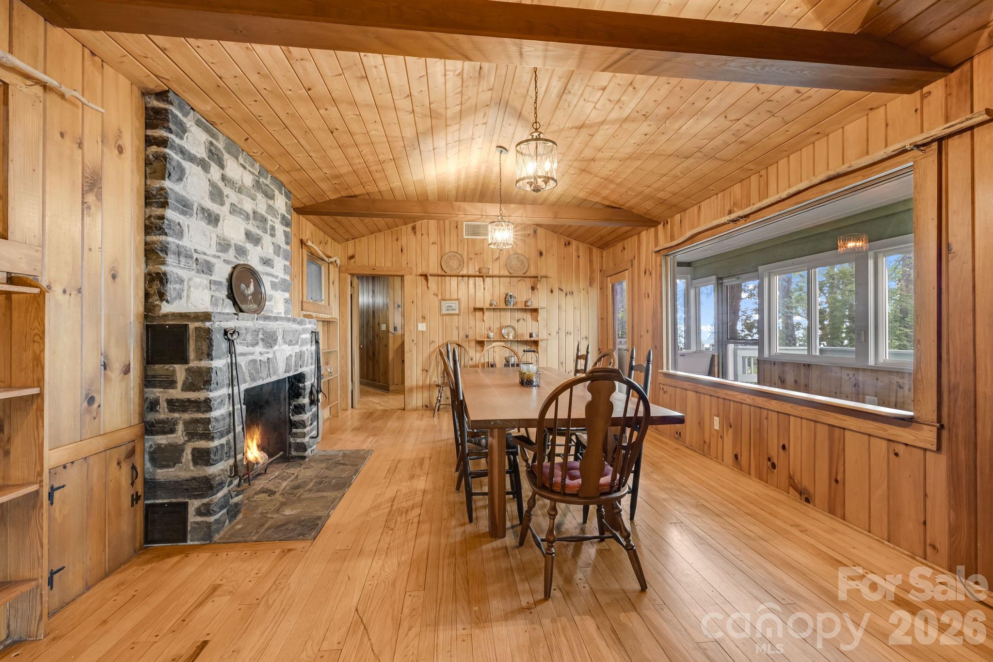 203 Laurel Lane Little Switzerland NC 28749