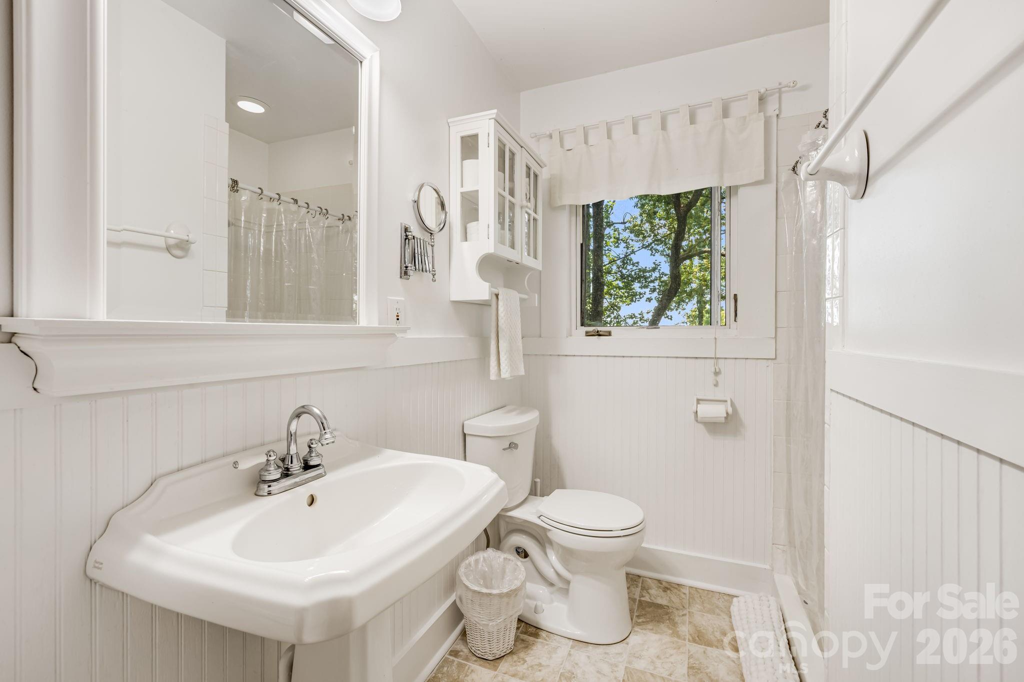 203 Laurel Lane Little Switzerland NC 28749