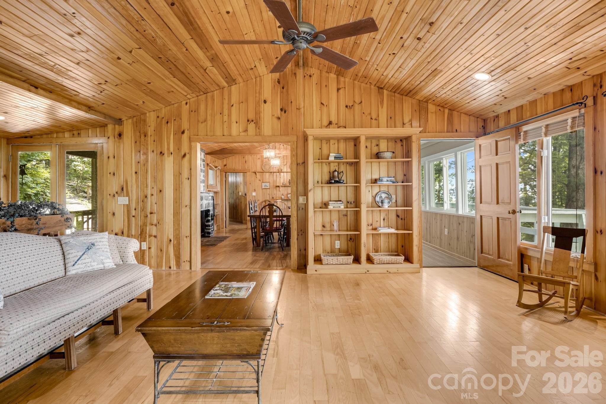 203 Laurel Lane Little Switzerland NC 28749