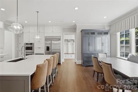 3343 Indian Meadows Lane Charlotte NC 28210
