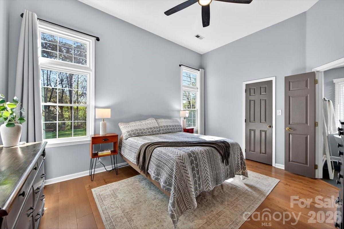 9011 Warbler Court Charlotte NC 28210
