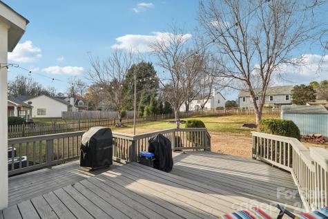 8426 Red Cypress Court Charlotte NC 28216