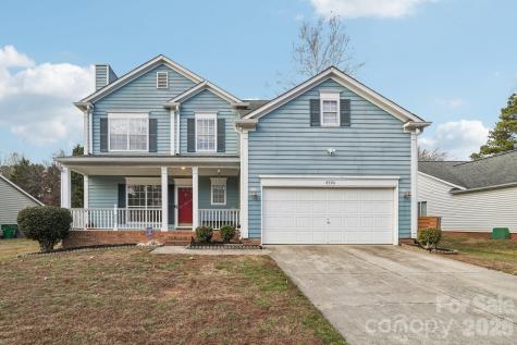 8426 Red Cypress Court Charlotte NC 28216