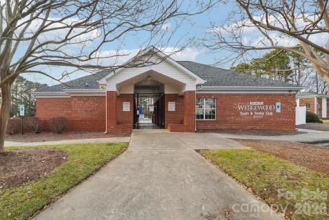 8426 Red Cypress Court Charlotte NC 28216