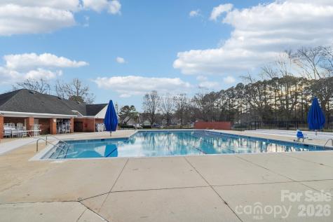 8426 Red Cypress Court Charlotte NC 28216