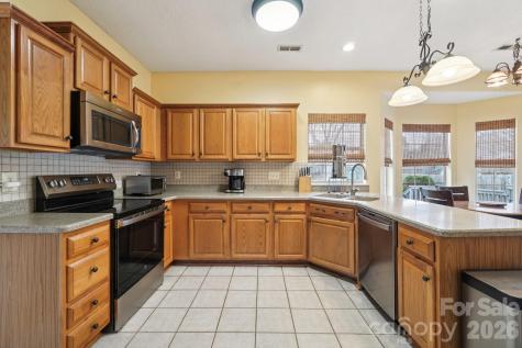 8426 Red Cypress Court Charlotte NC 28216