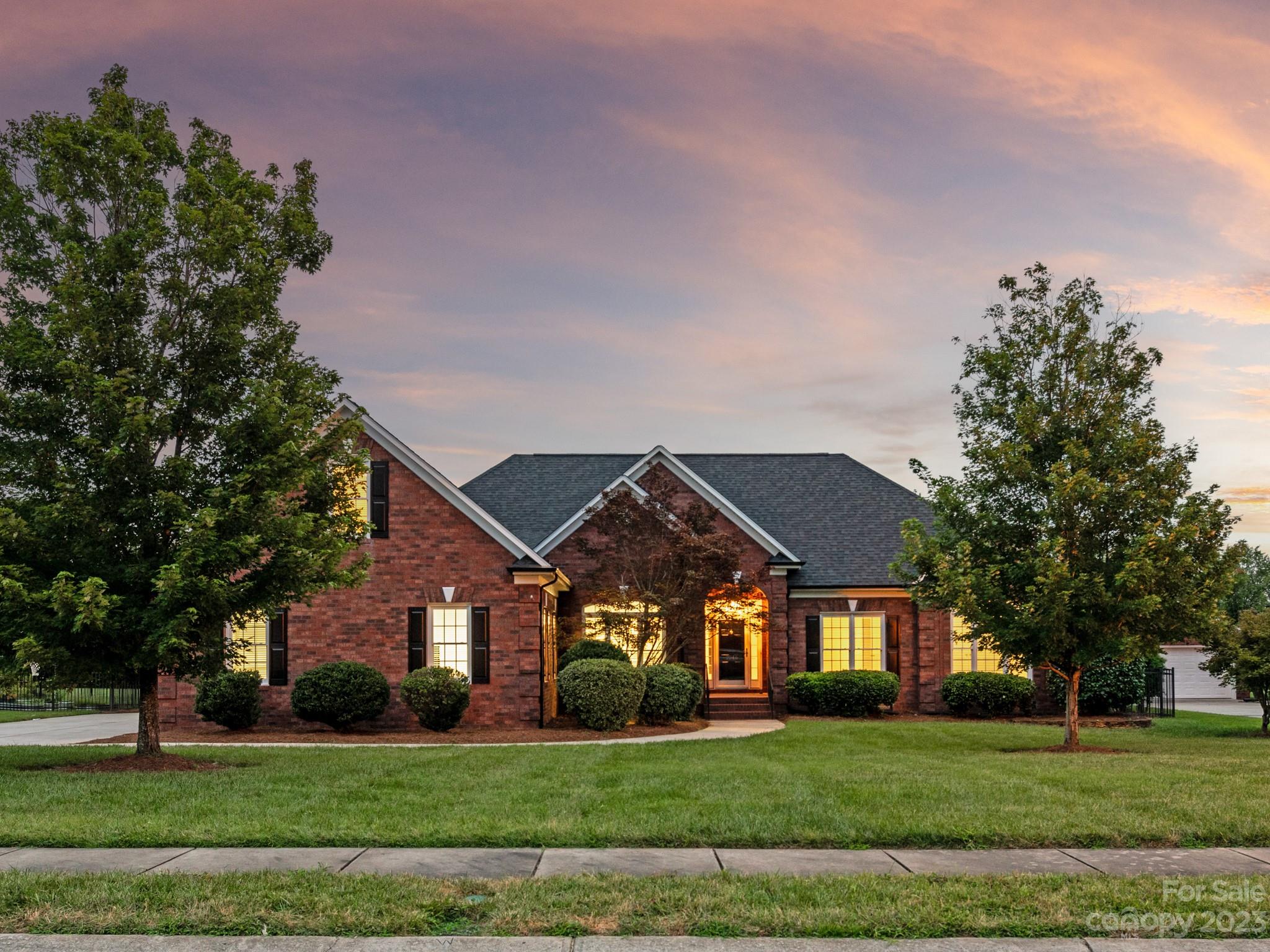 7046 Bovine Lane Harrisburg NC 28075