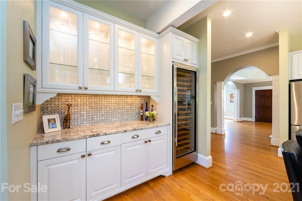 1916 Dilworth Road E Charlotte NC 28203