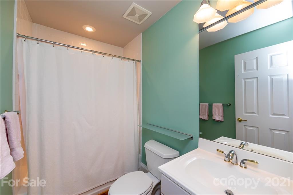 1916 Dilworth Road E Charlotte NC 28203