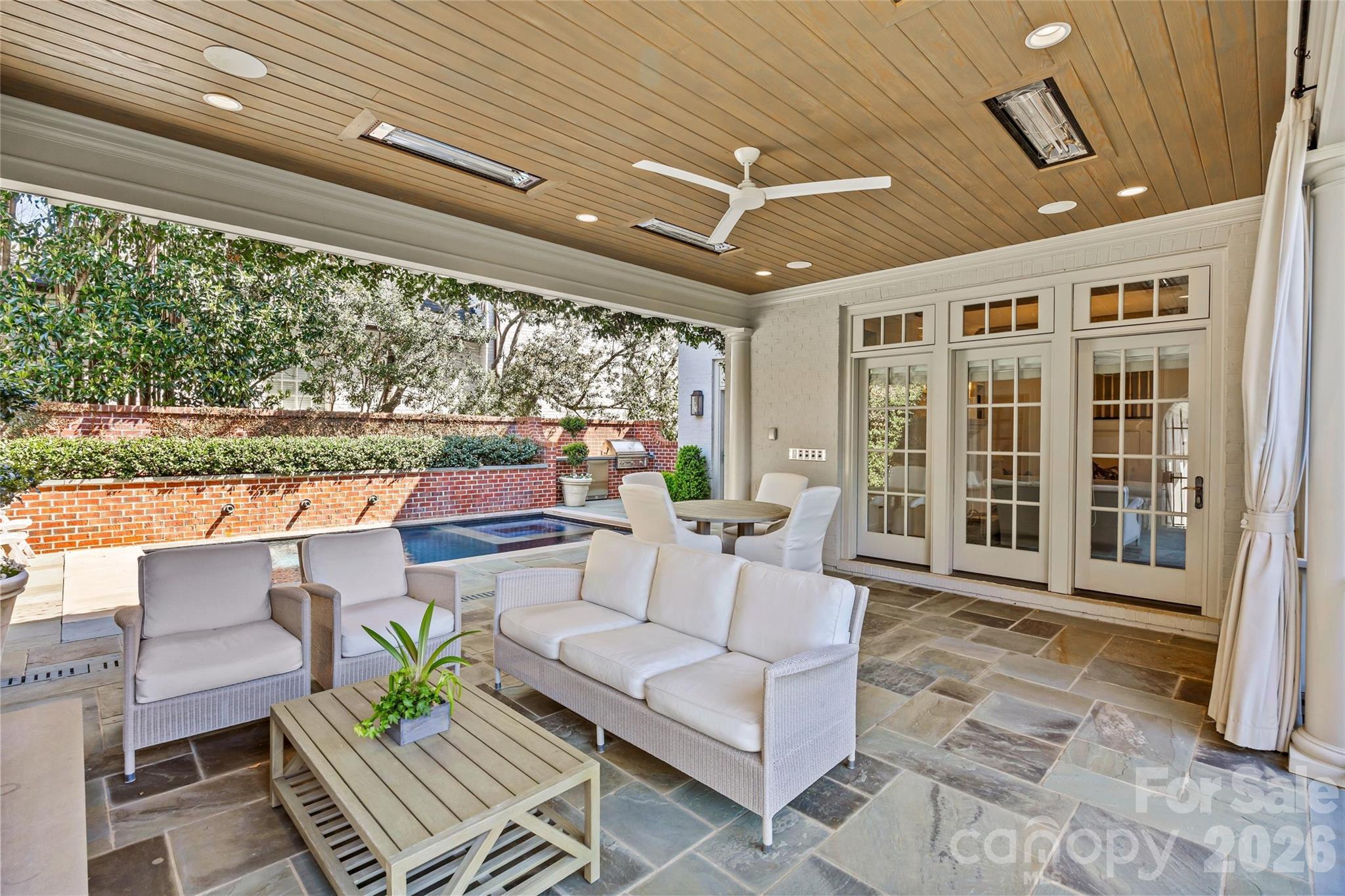 2031 Hastings Drive Charlotte NC 28207