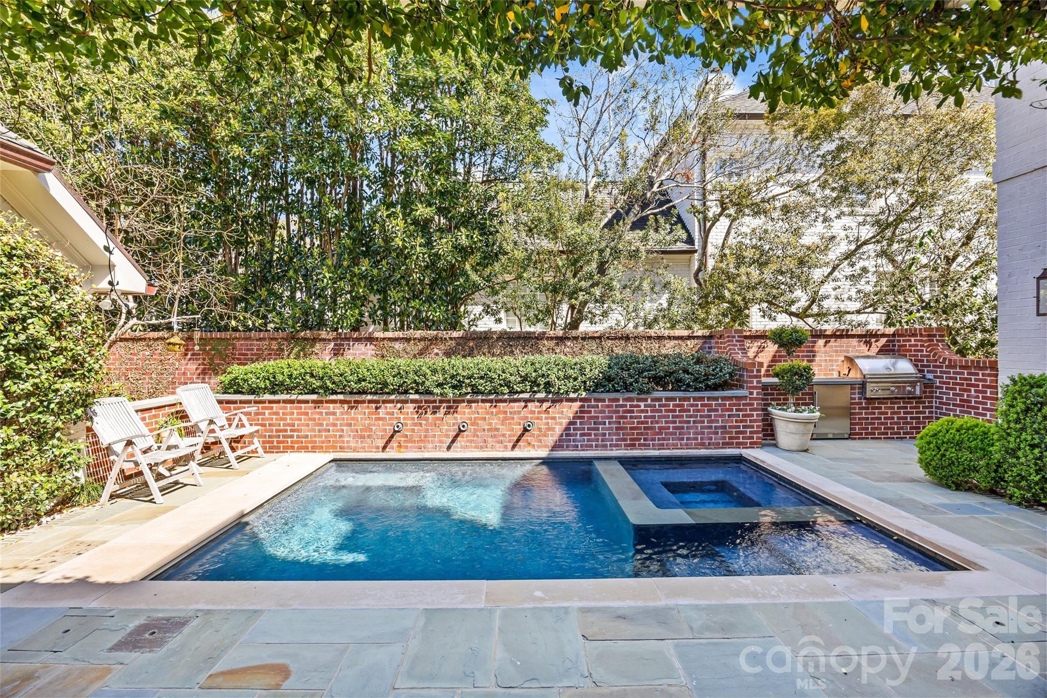 2031 Hastings Drive Charlotte NC 28207