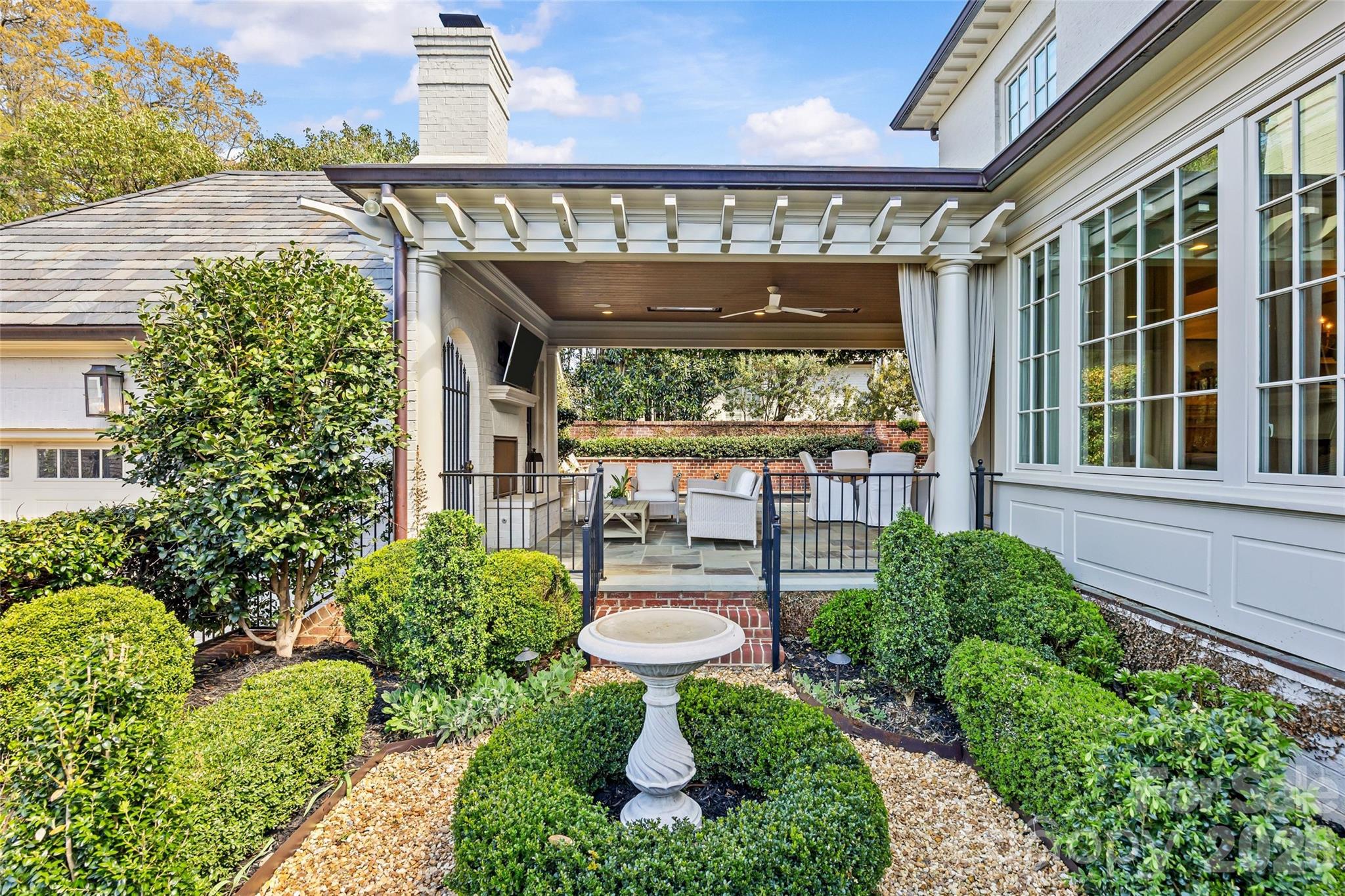 2031 Hastings Drive Charlotte NC 28207
