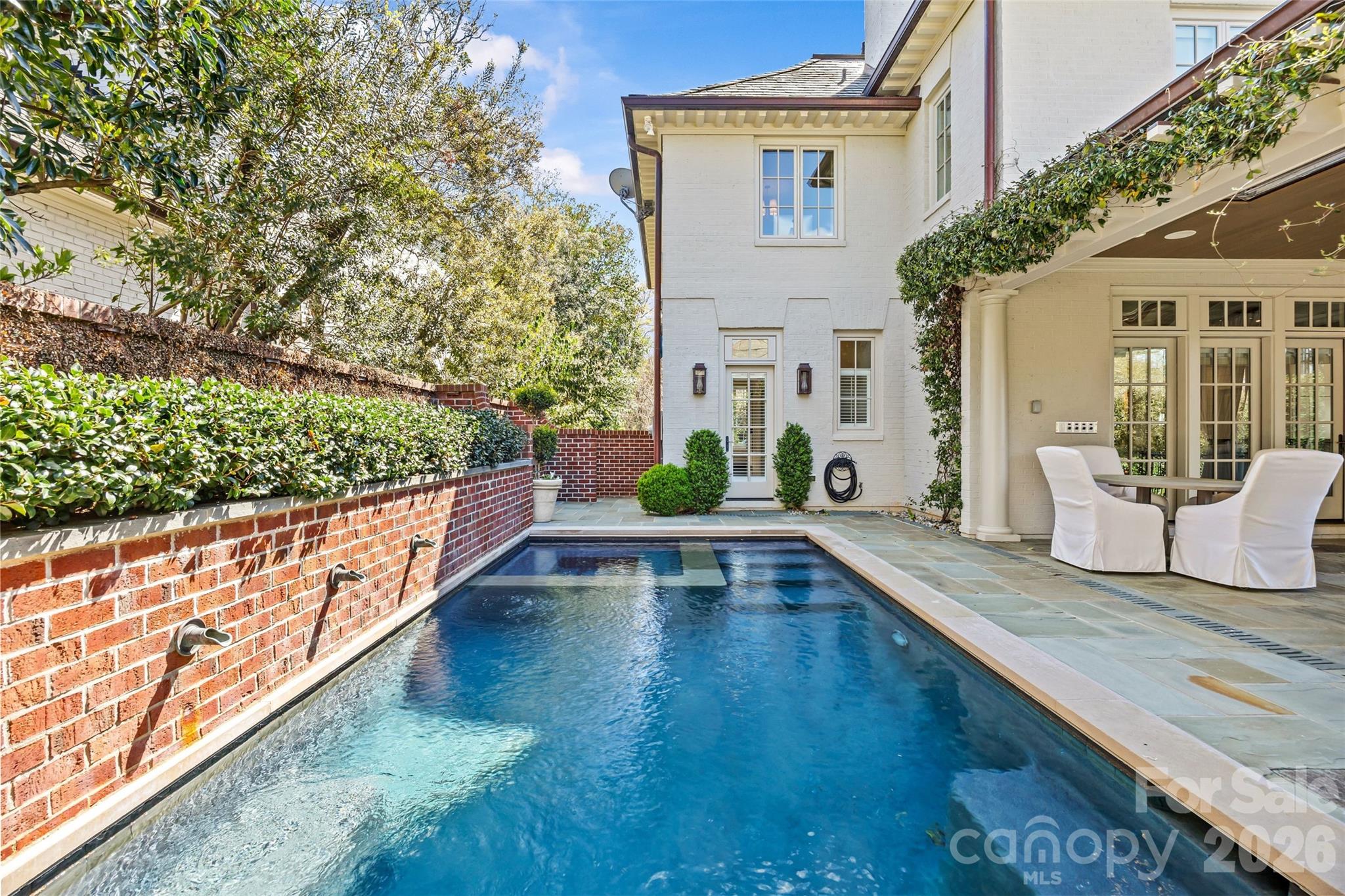 2031 Hastings Drive Charlotte NC 28207