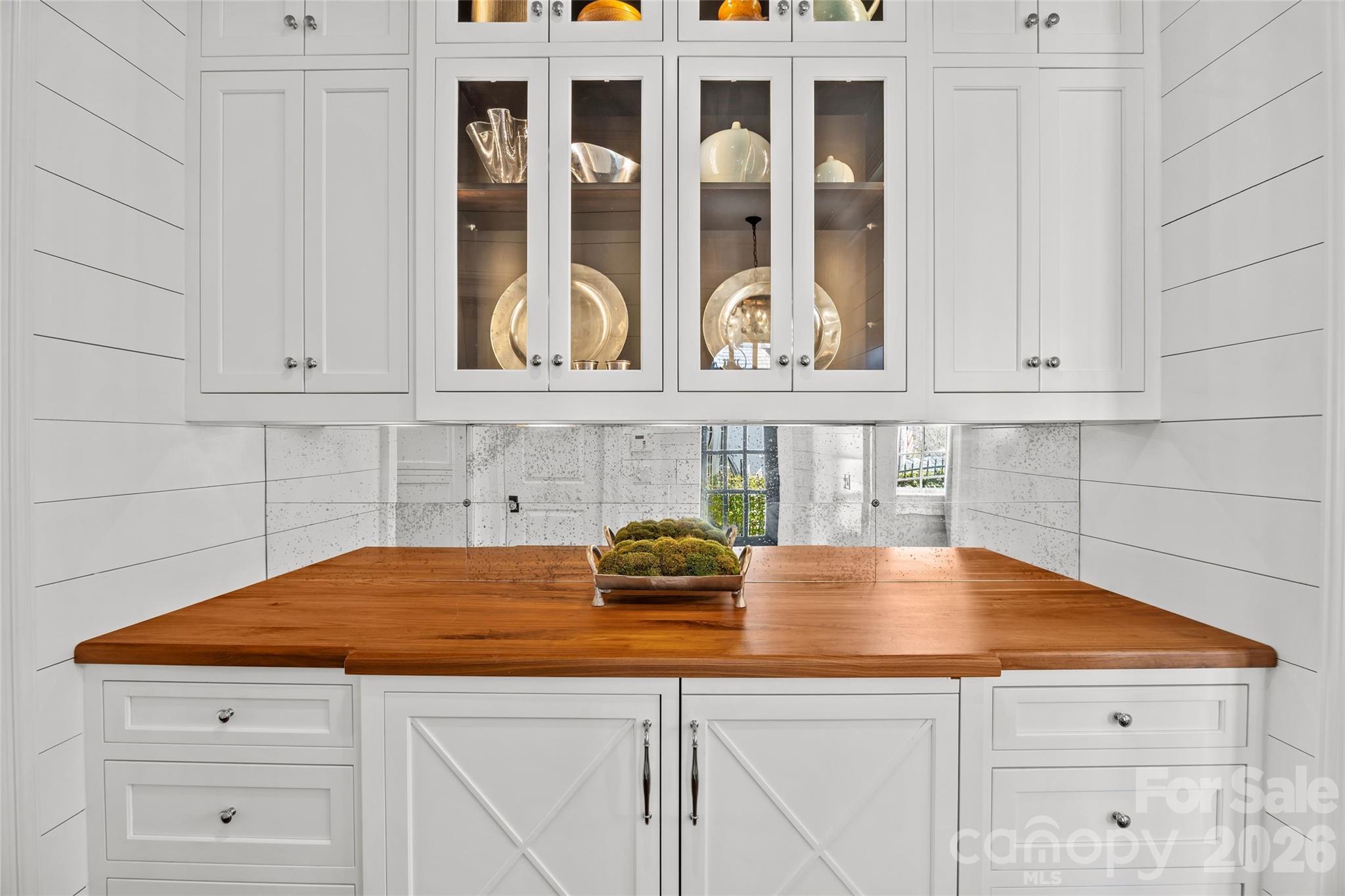 2031 Hastings Drive Charlotte NC 28207