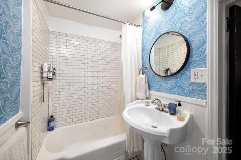18 Jarrett Street Asheville NC 28806