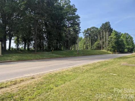 4033 W Tyvola Road Charlotte NC 28208