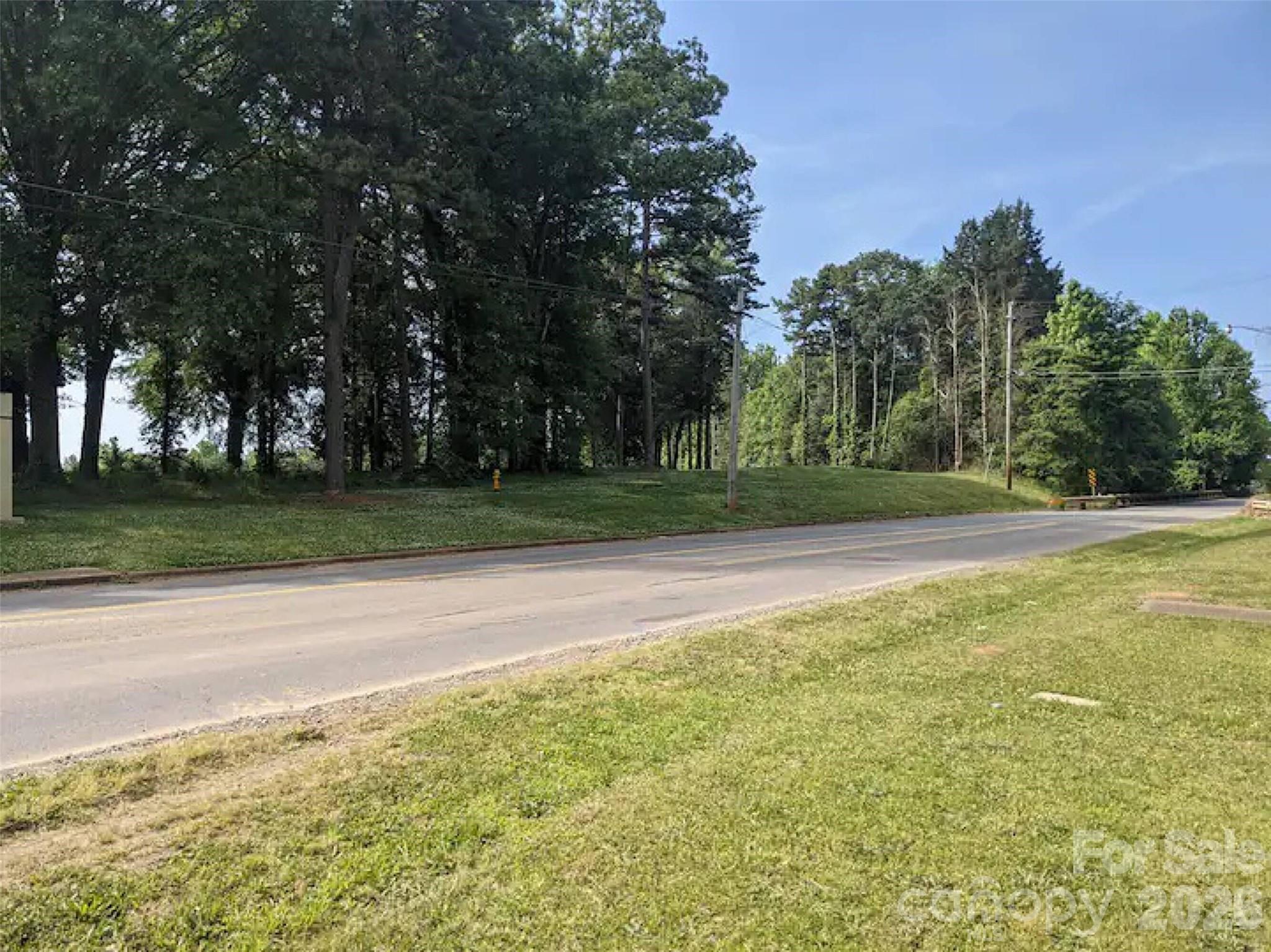 4033 W Tyvola Road Charlotte NC 28208