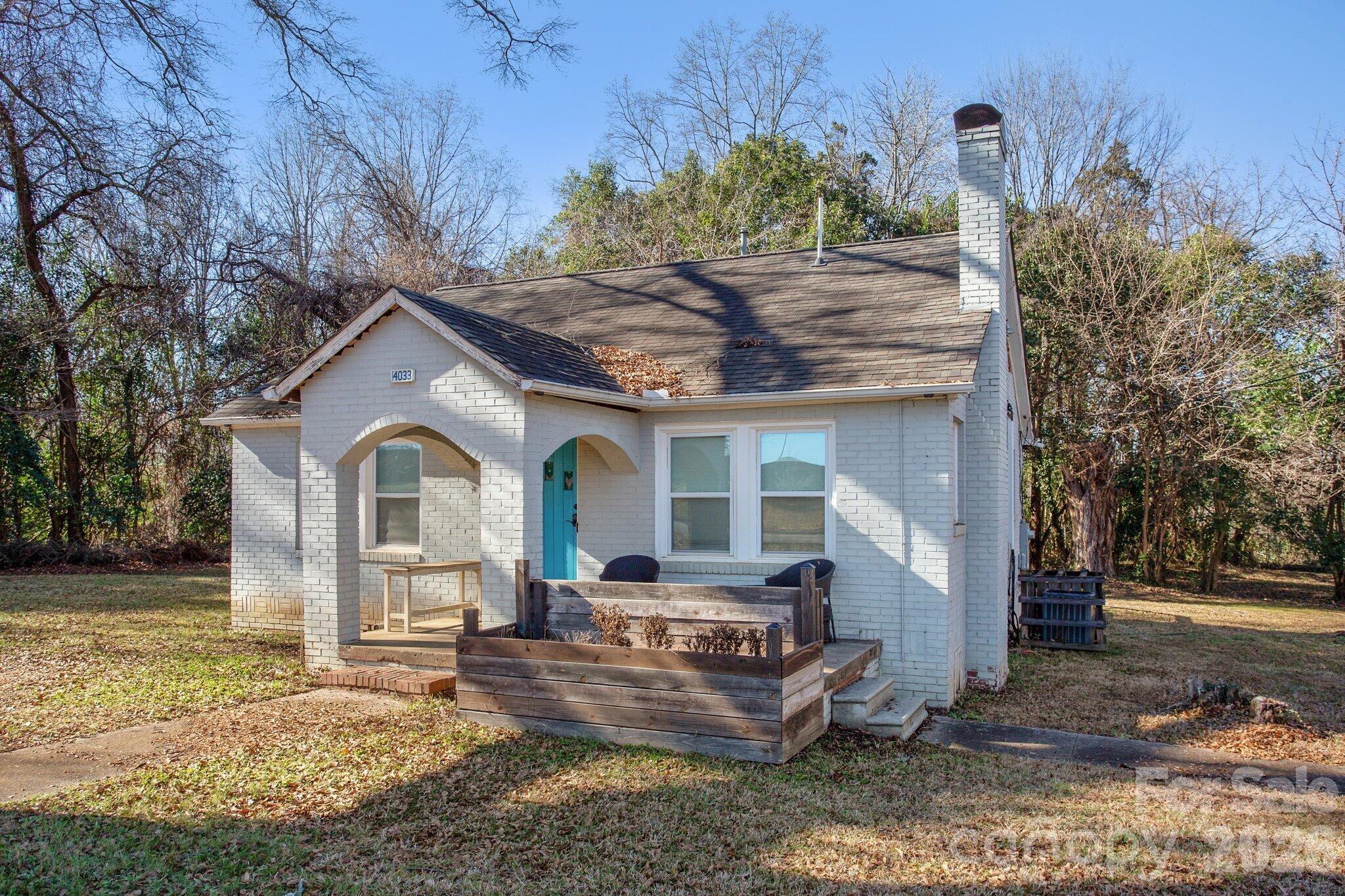 4033 W Tyvola Road Charlotte NC 28208