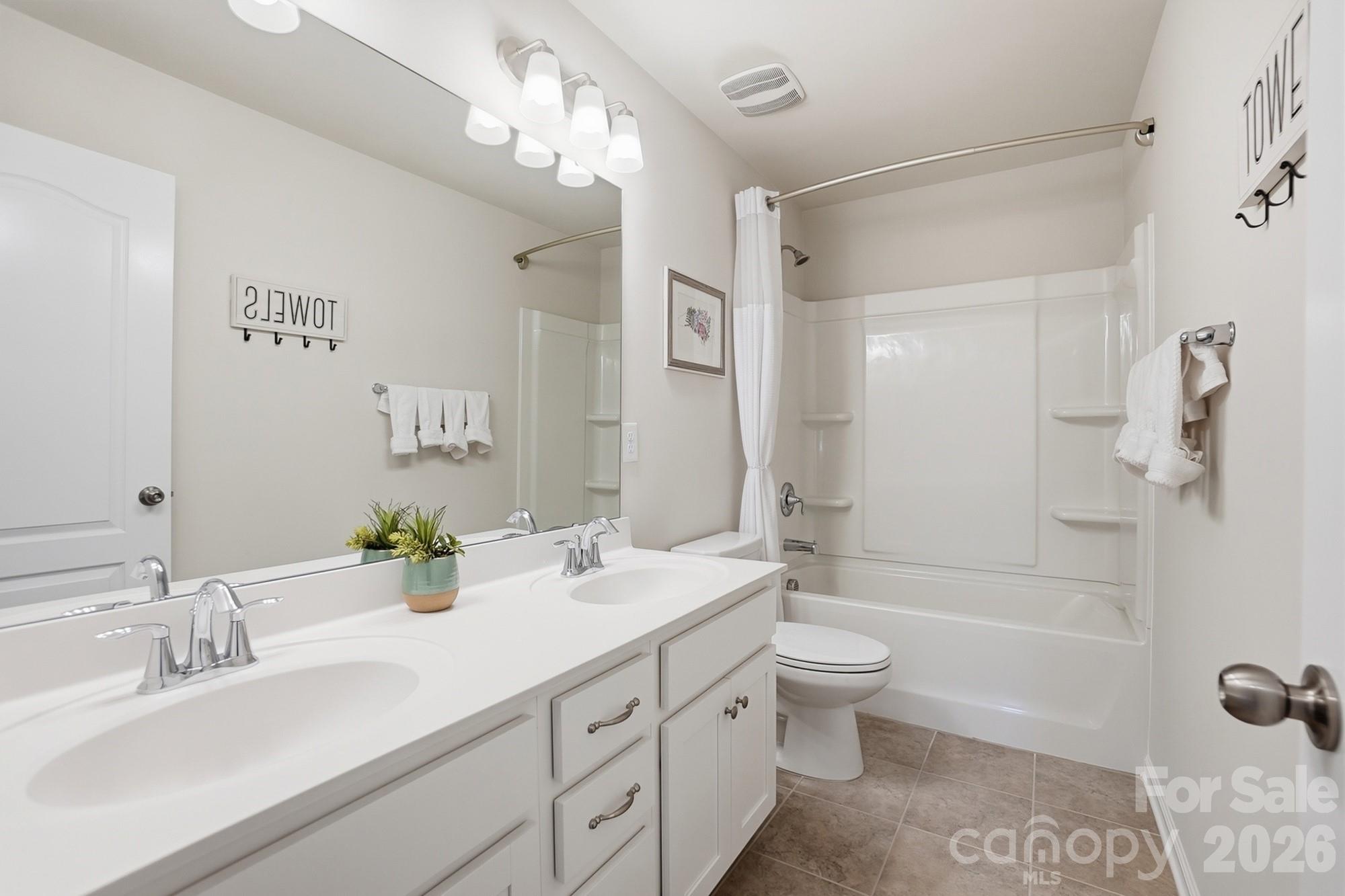 16732 Cozy Cove Road Charlotte NC 28278