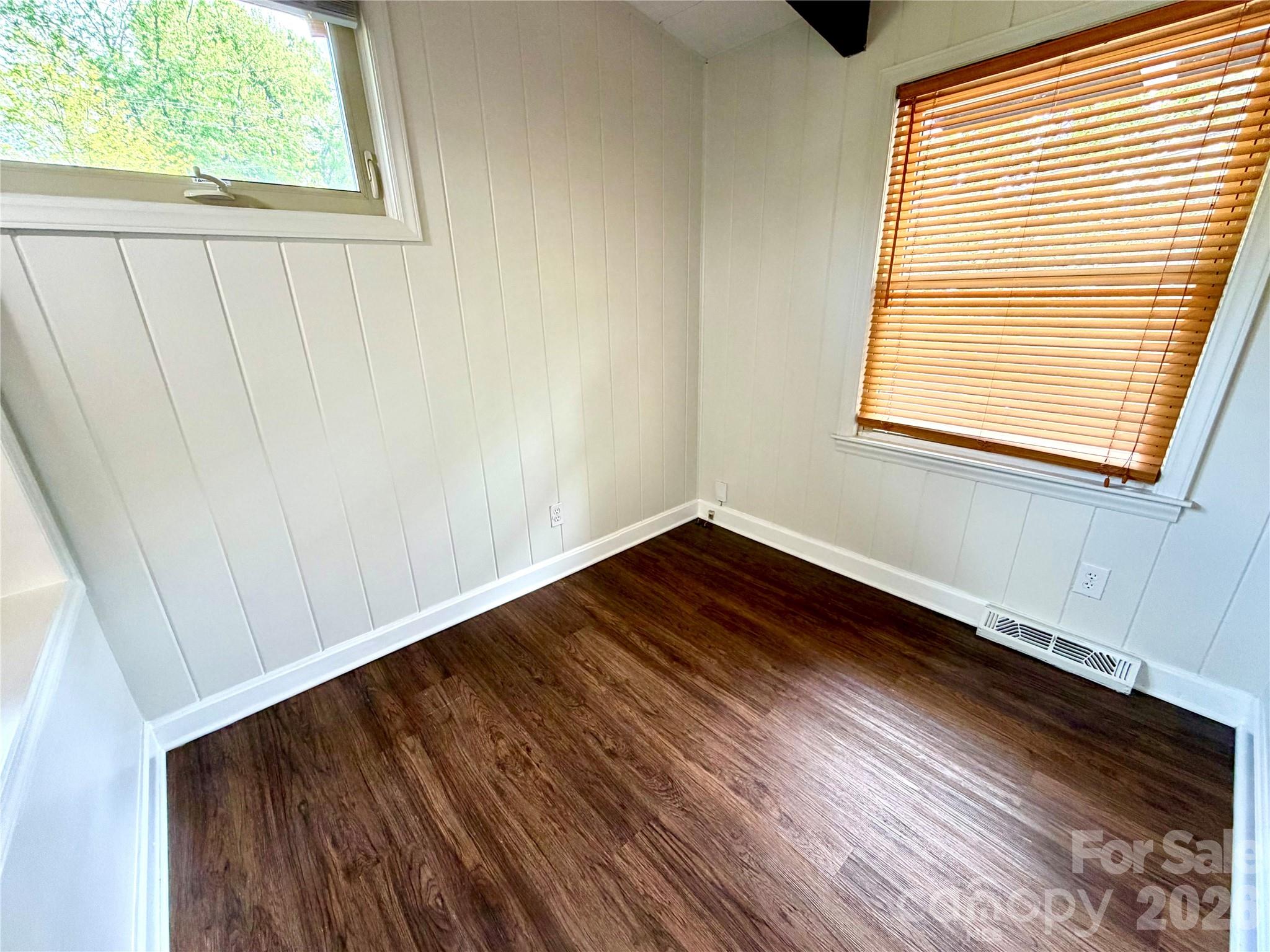 1511 Briarfield Drive Charlotte NC 28205