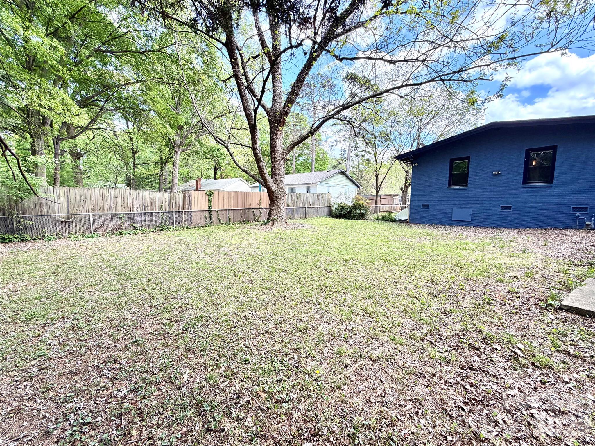1511 Briarfield Drive Charlotte NC 28205