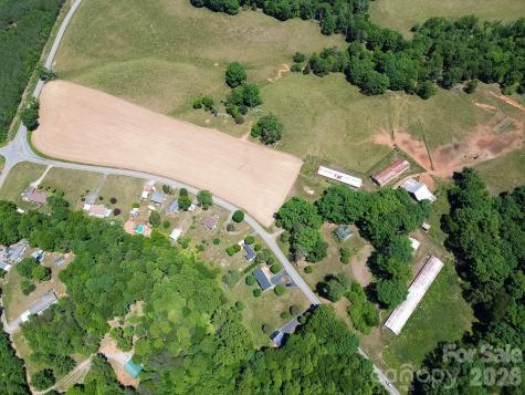 1279 N Hoots Road Ronda NC 28679