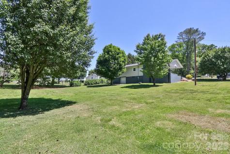 1279 N Hoots Road Ronda NC 28679