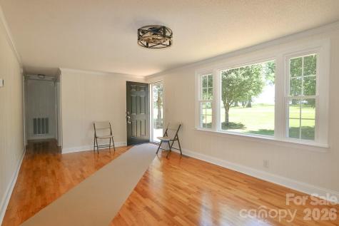1279 N Hoots Road Ronda NC 28679