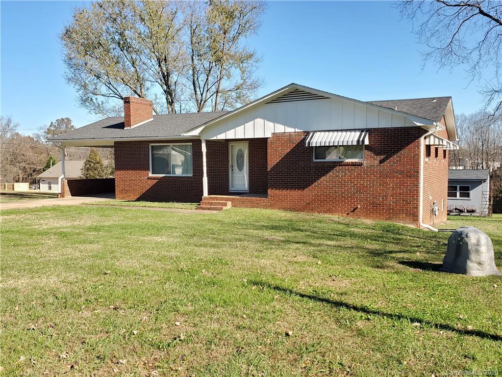 513 Holly Street Statesville NC 28677