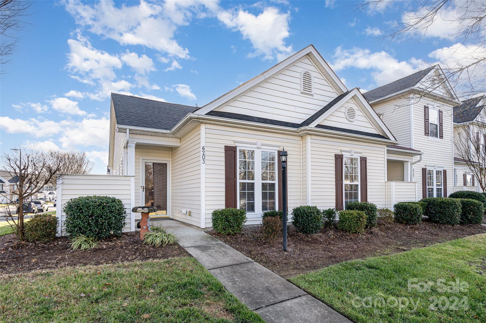 6203 Tyrel Lane Harrisburg NC 28075