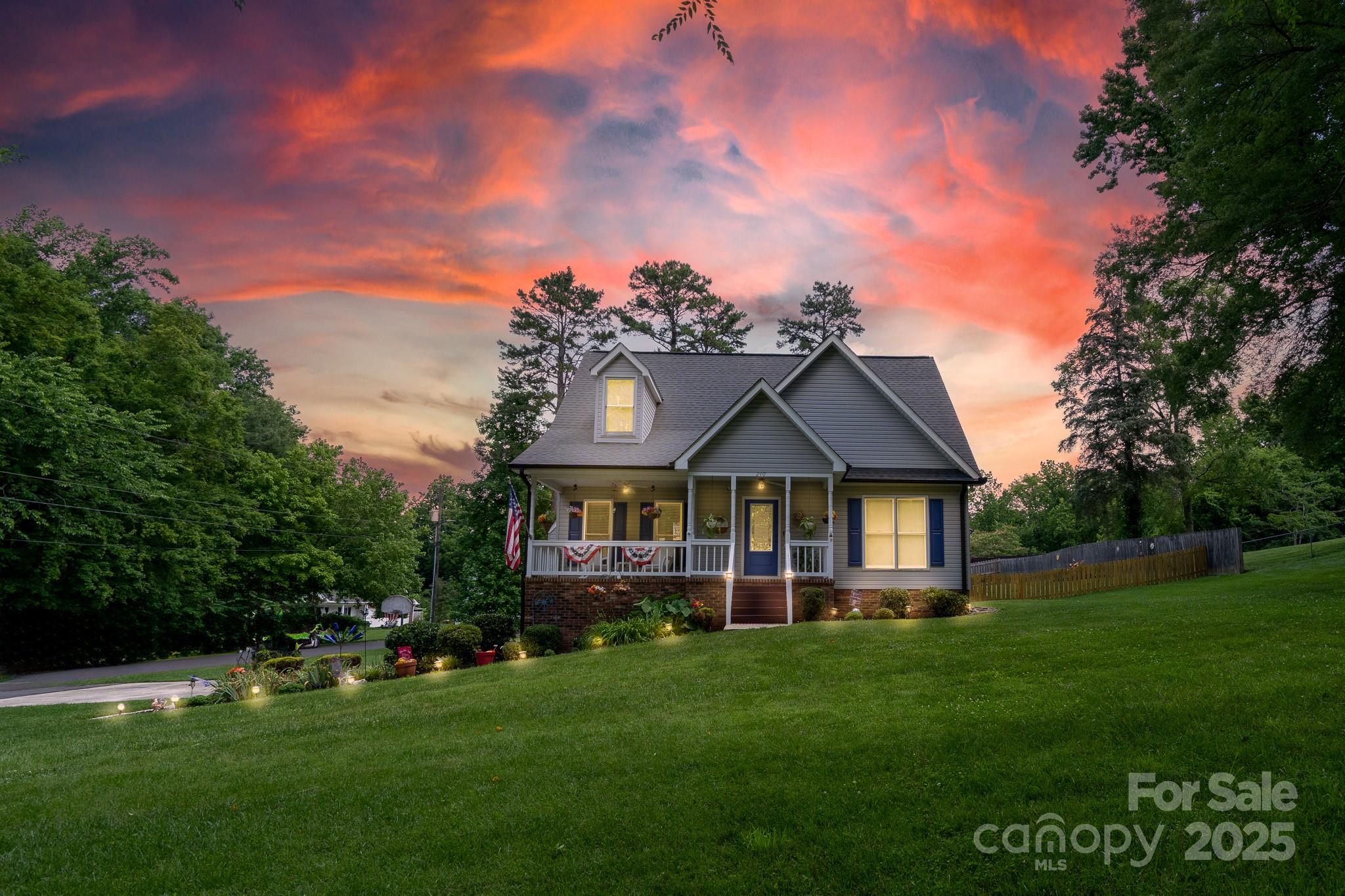 240 Hillcrest Drive Harrisburg NC 28075