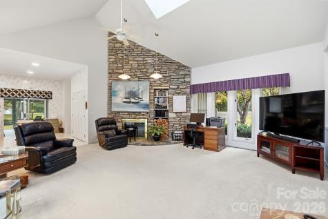 290 Blucher Circle Lake Wylie SC 29710