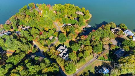 290 Blucher Circle Lake Wylie SC 29710