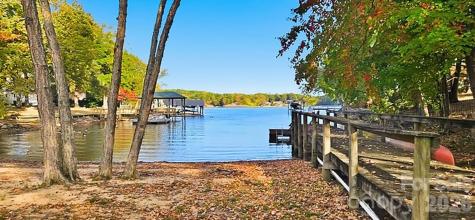 290 Blucher Circle Lake Wylie SC 29710