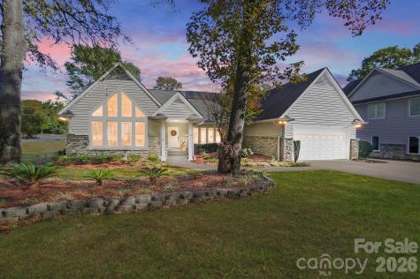 290 Blucher Circle Lake Wylie SC 29710