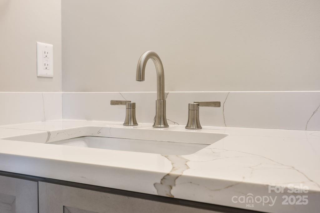 21 Craftsman Overlook Ridge Arden NC 28704