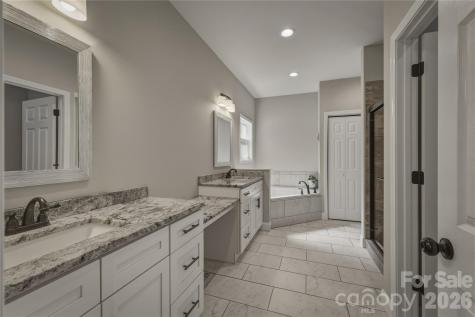 3056 Richard Street Morganton NC 28655