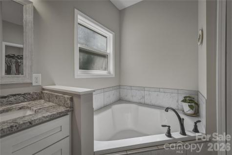 3056 Richard Street Morganton NC 28655
