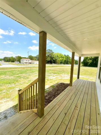 3403 Nc 33 Highway W Grimesland NC 27837