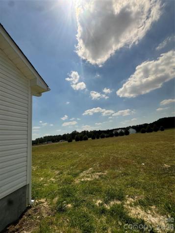 3403 Nc 33 Highway W Grimesland NC 27837