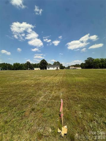 3403 Nc 33 Highway W Grimesland NC 27837