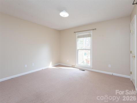 8 Turkey Toe Lane Arden NC 28704