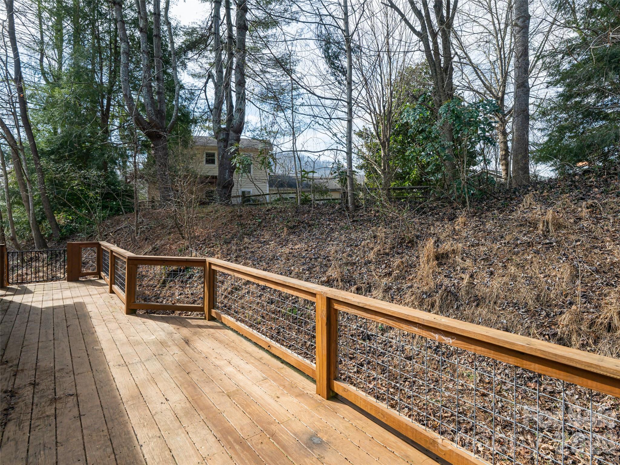 8 Turkey Toe Lane Arden NC 28704