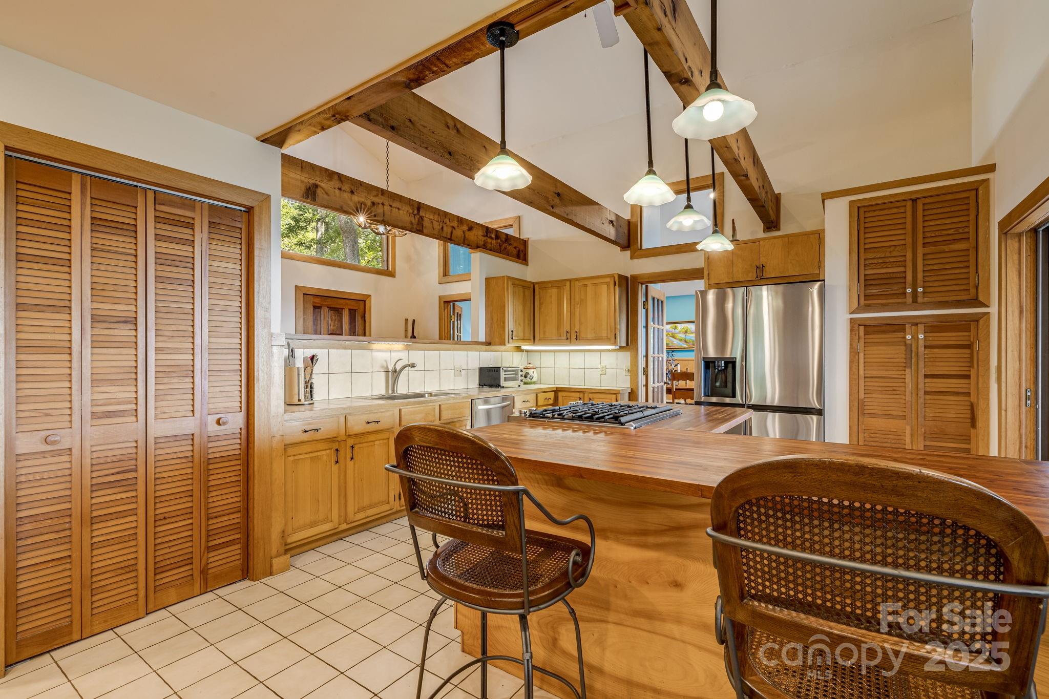 765/764 Osborne Knob Road Little Switzerland NC 28752