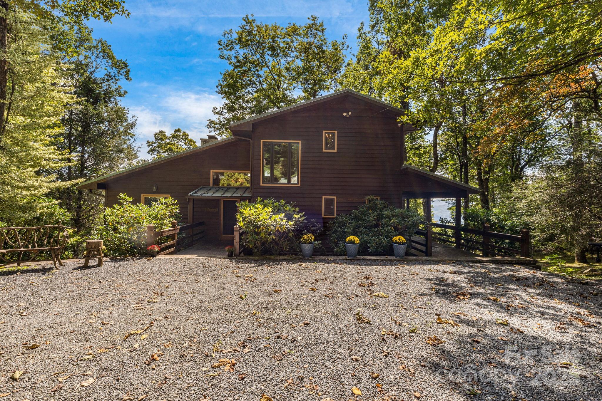 765/764 Osborne Knob Road Little Switzerland NC 28752