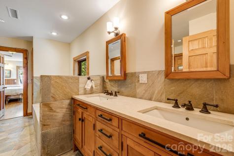 765/764 Osborne Knob Road Little Switzerland NC 28752