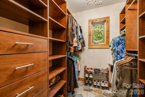 765/764 Osborne Knob Road Little Switzerland NC 28752