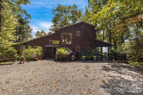 765/764 Osborne Knob Road Little Switzerland NC 28752