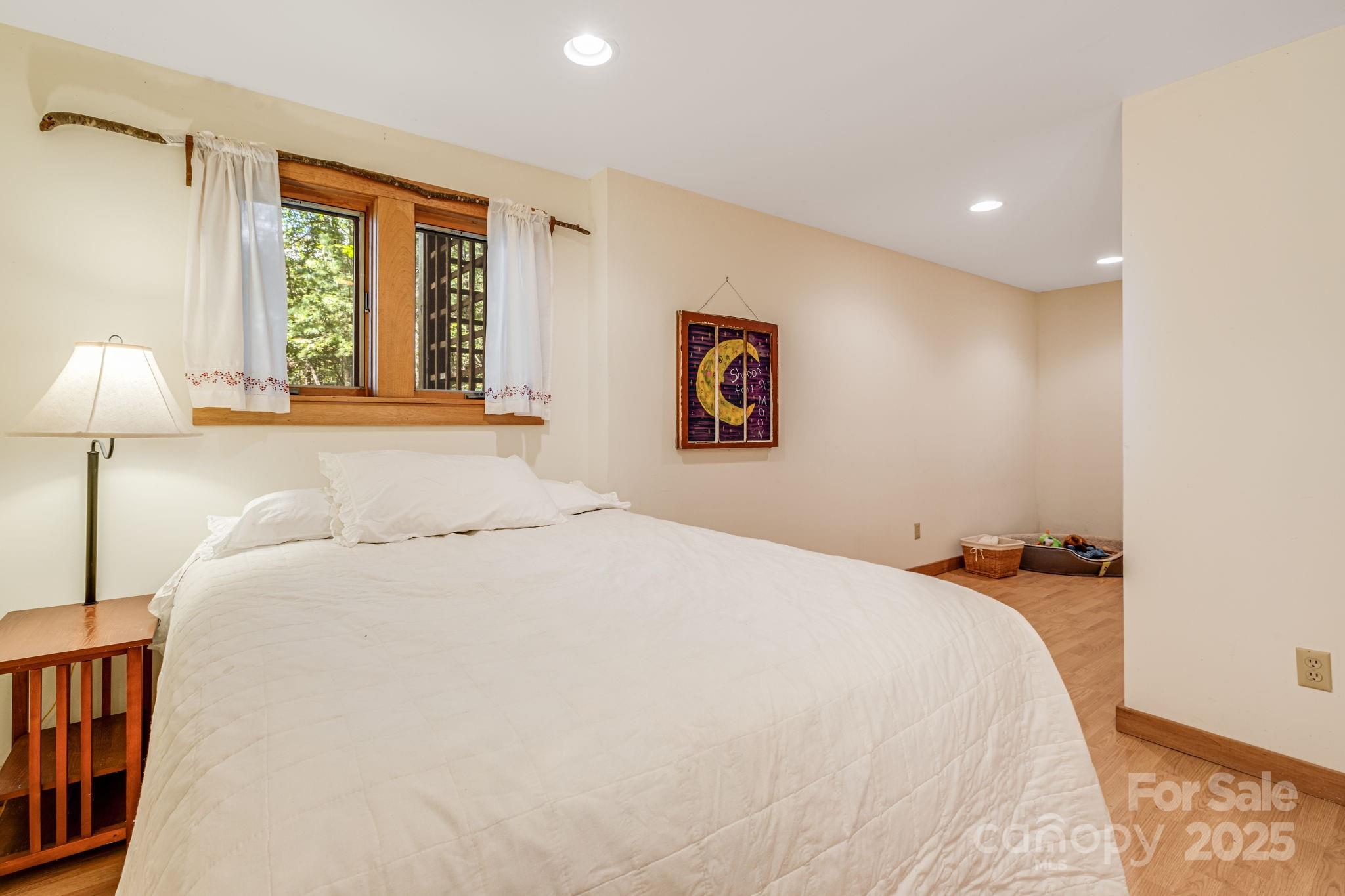 765/764 Osborne Knob Road Little Switzerland NC 28752